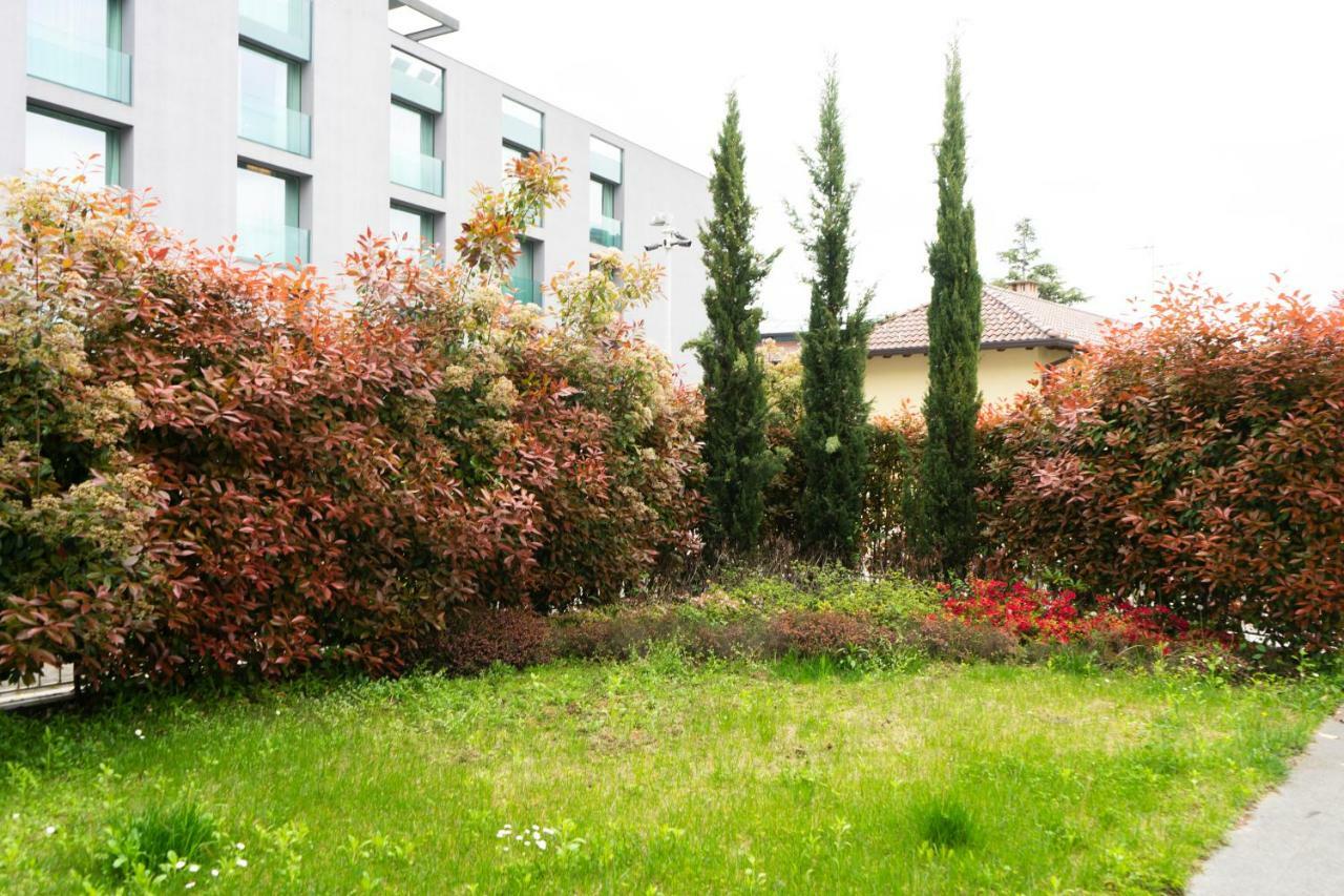 Appartamento Luxury Villa Olmo *
